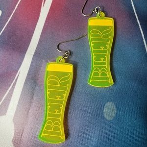 🍺 Laser cut beer dangle earrings